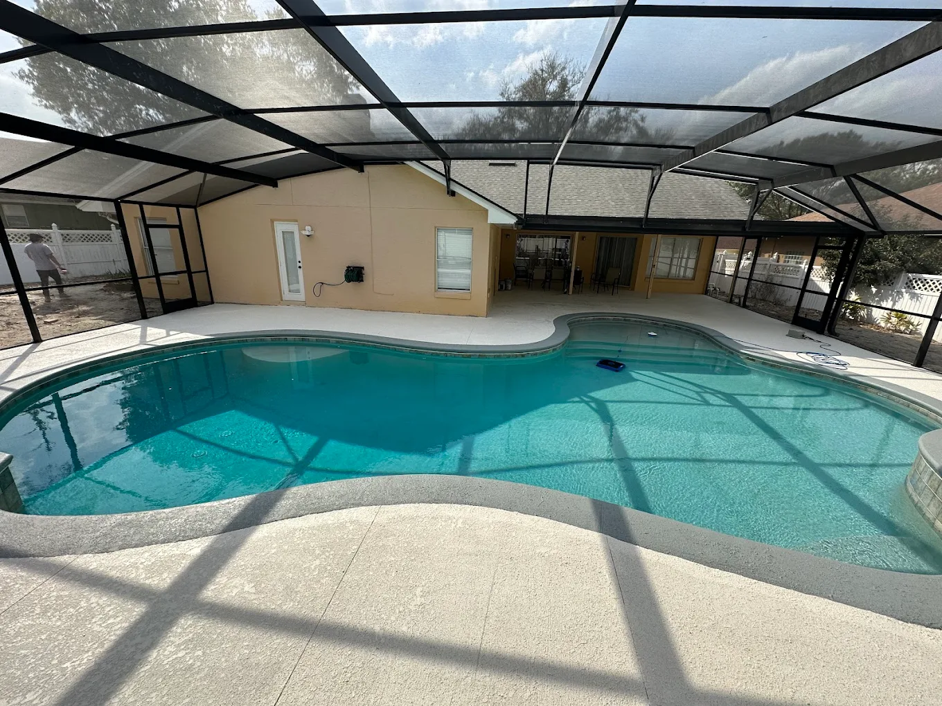 Freeform pool project in Florida